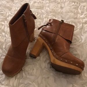 Via Spiga leather boots. Size 8 1/2. NWOB